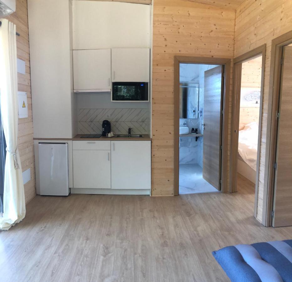 Cabanas Compostela - Cabana A Carballeira سانتياغو دي كومبوستيلا المظهر الخارجي الصورة